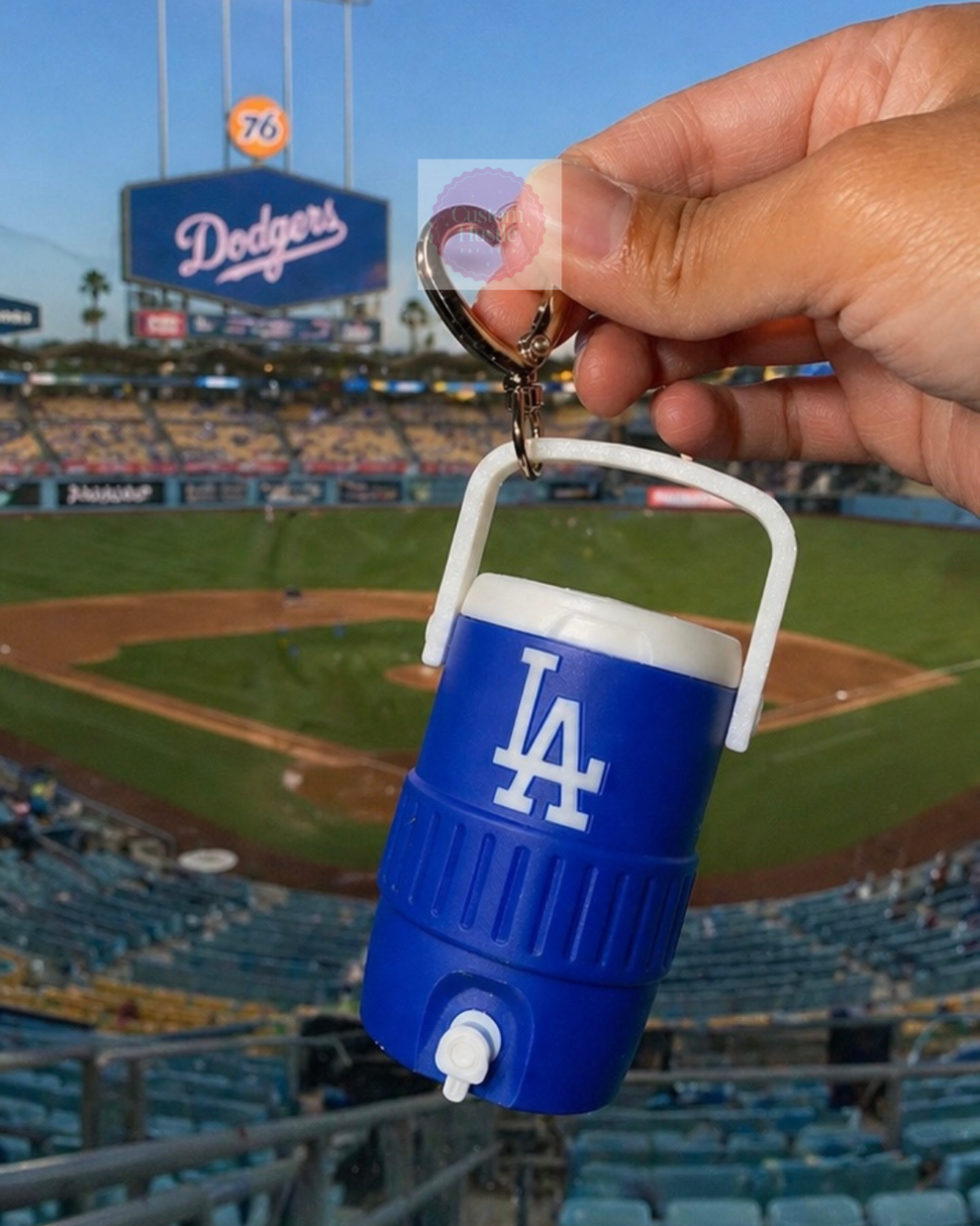 La Dodgers jug baseball keychain